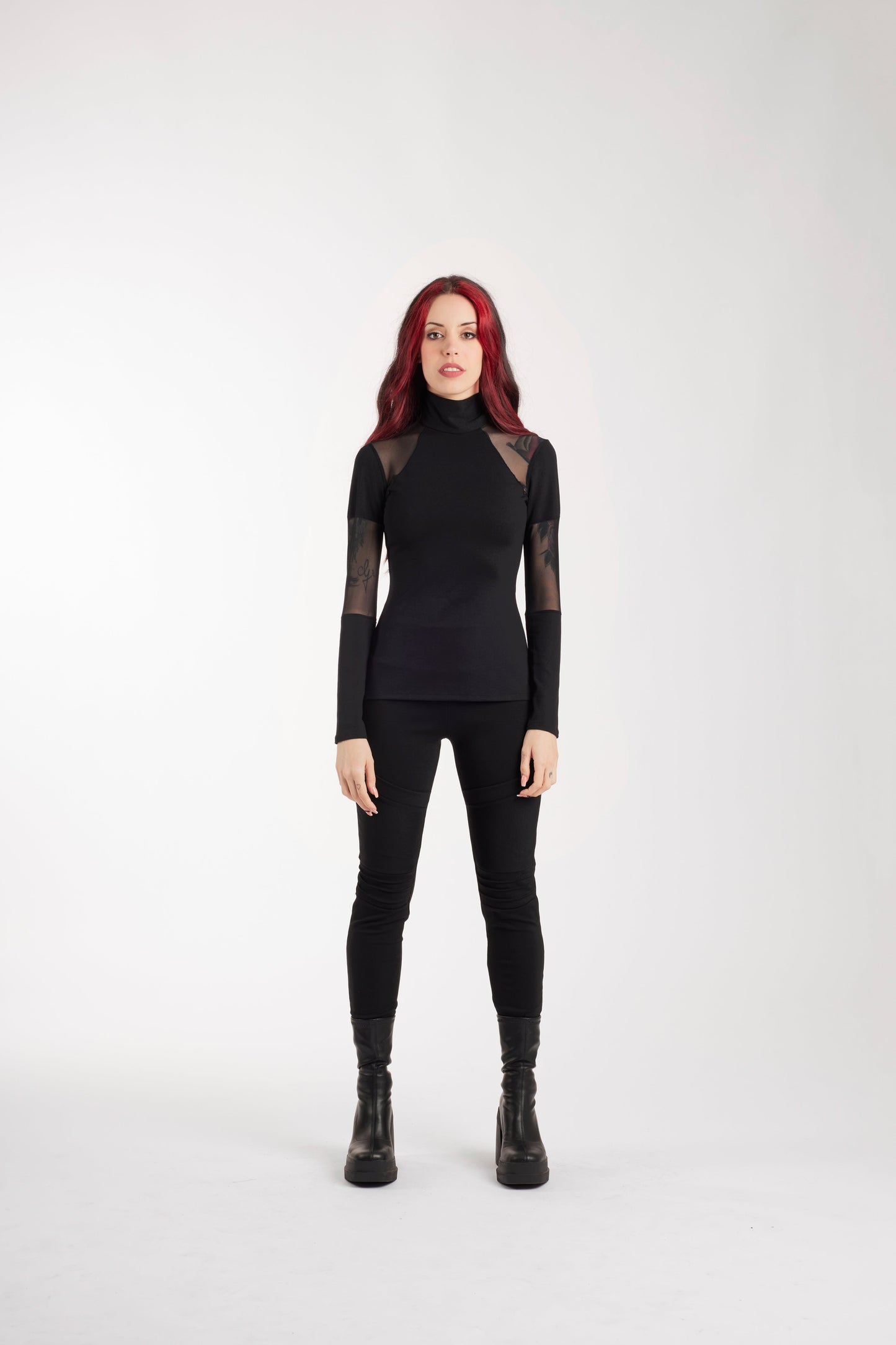 Mesh futuristic cocktail top