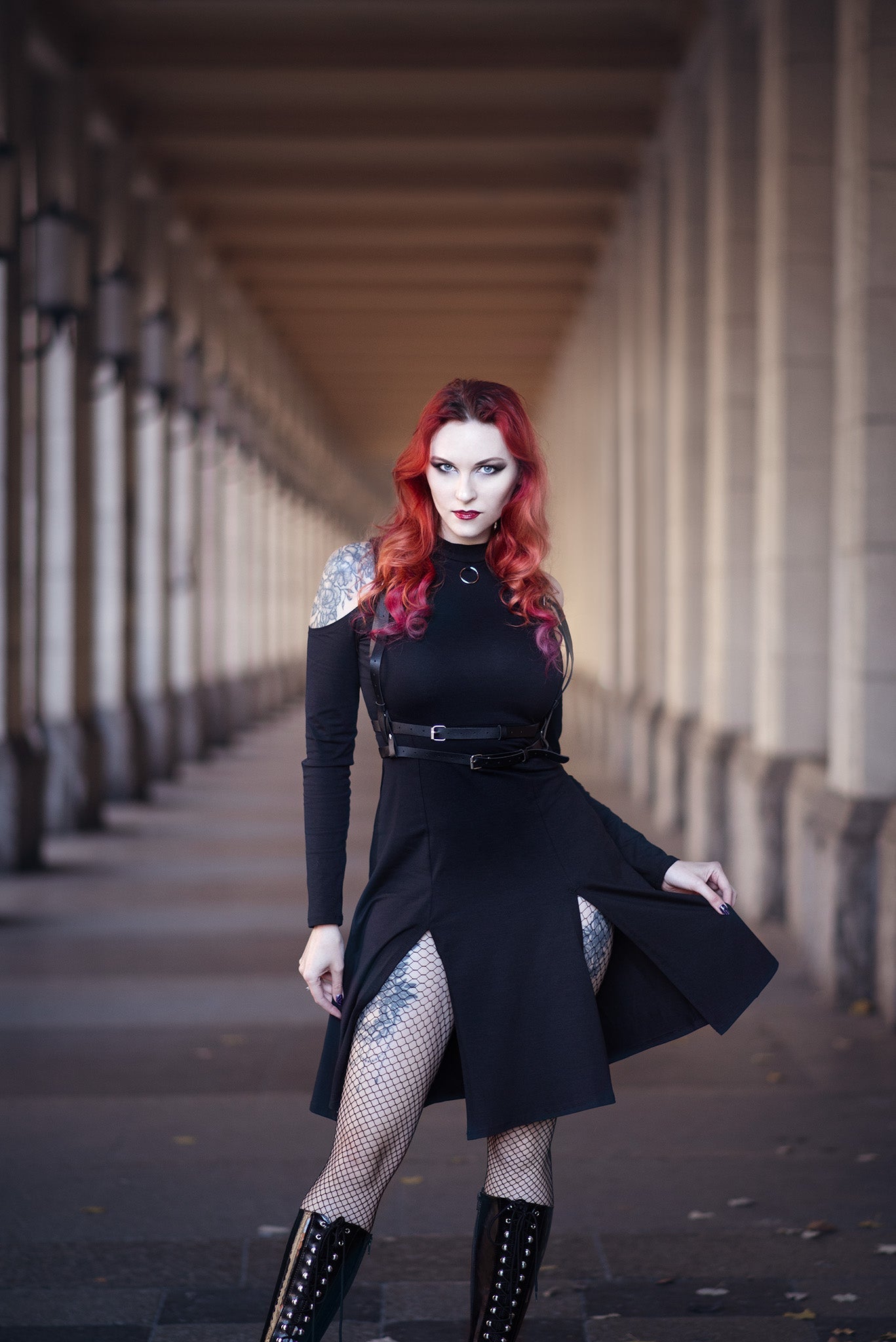 Grunge front slits sleeve midi dress