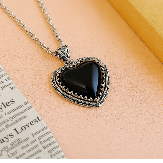 Colgante Corazón Vintage de Ónix