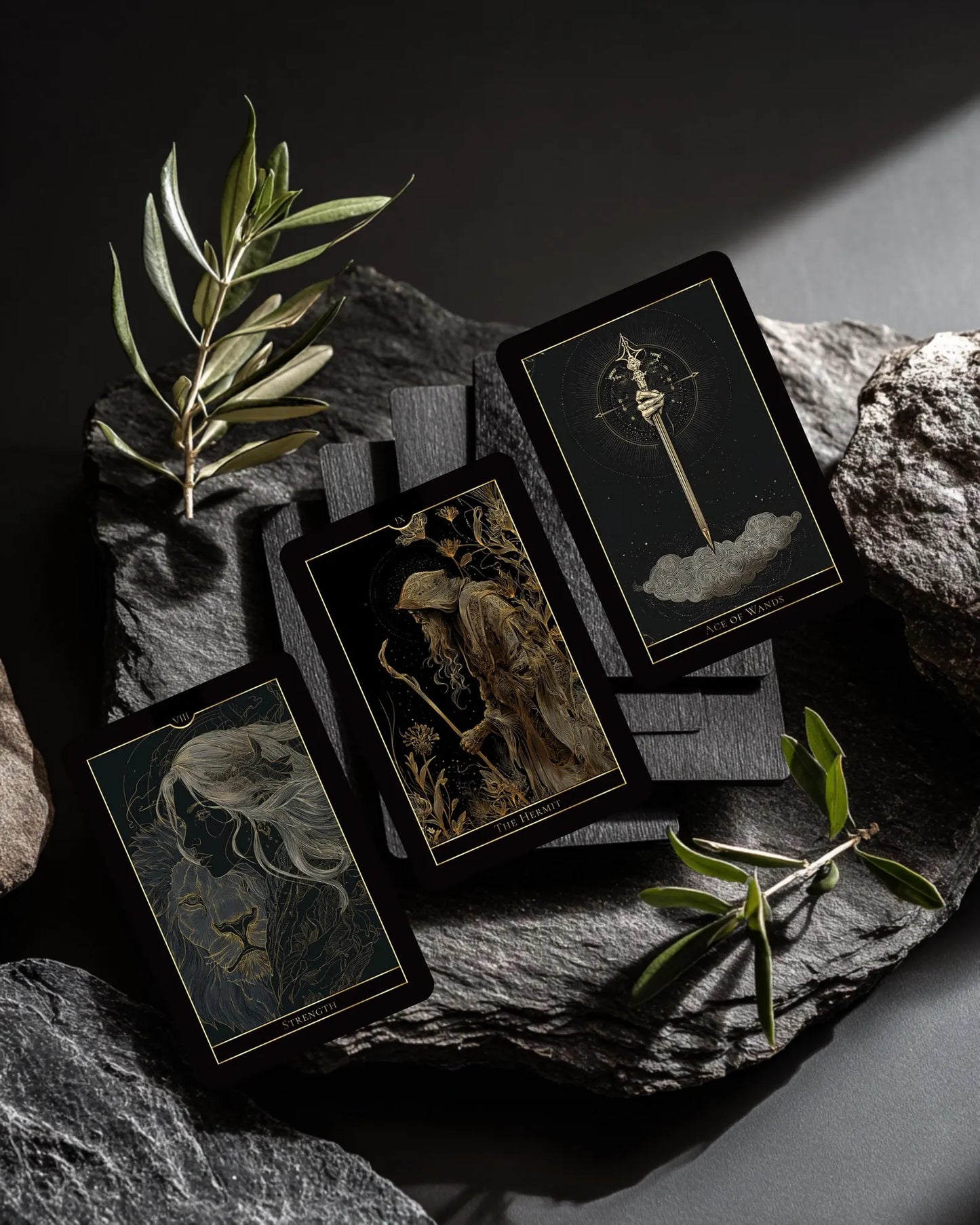 Terra Nera Black & Gold